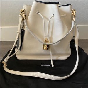 Dolce & Gabbana Claudia shoulder bucket bag